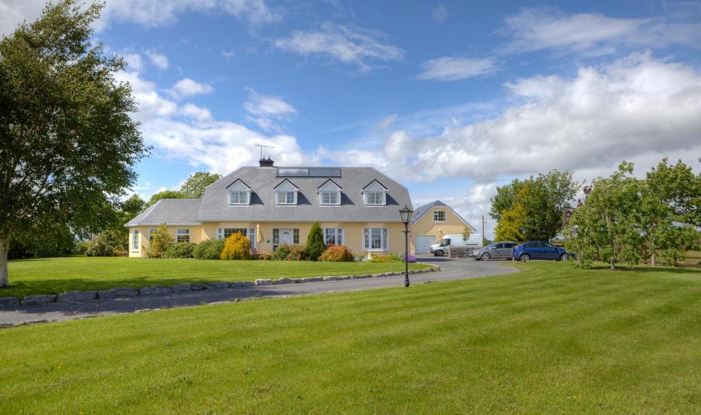 Ashfield House B&B Cong Exterior photo